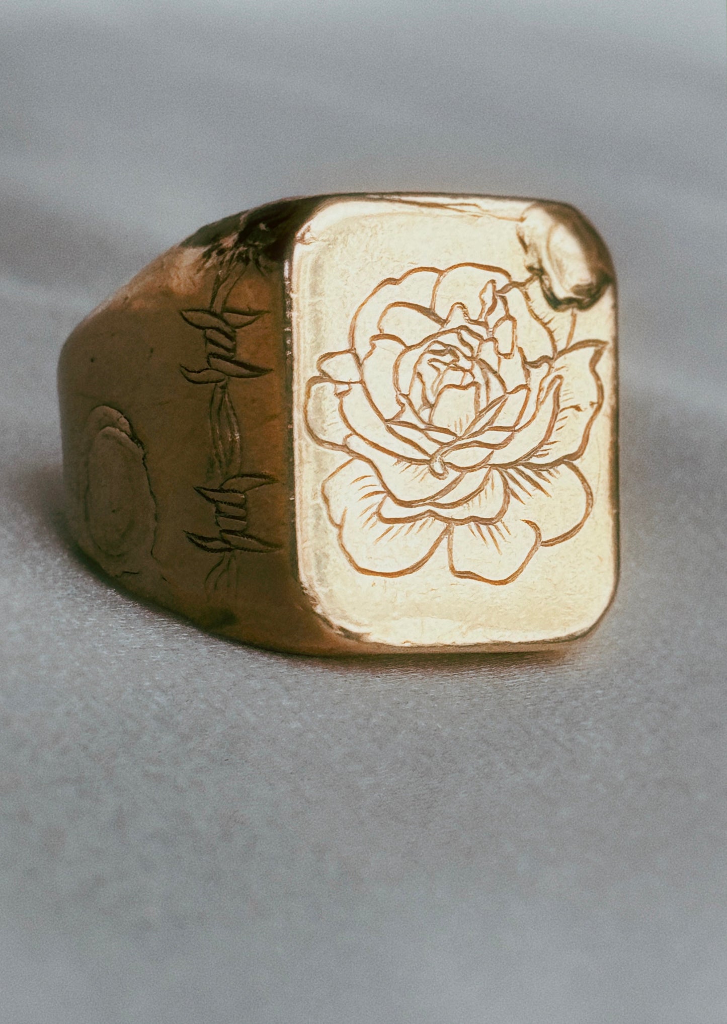 'Divine Protection' Signet Ring