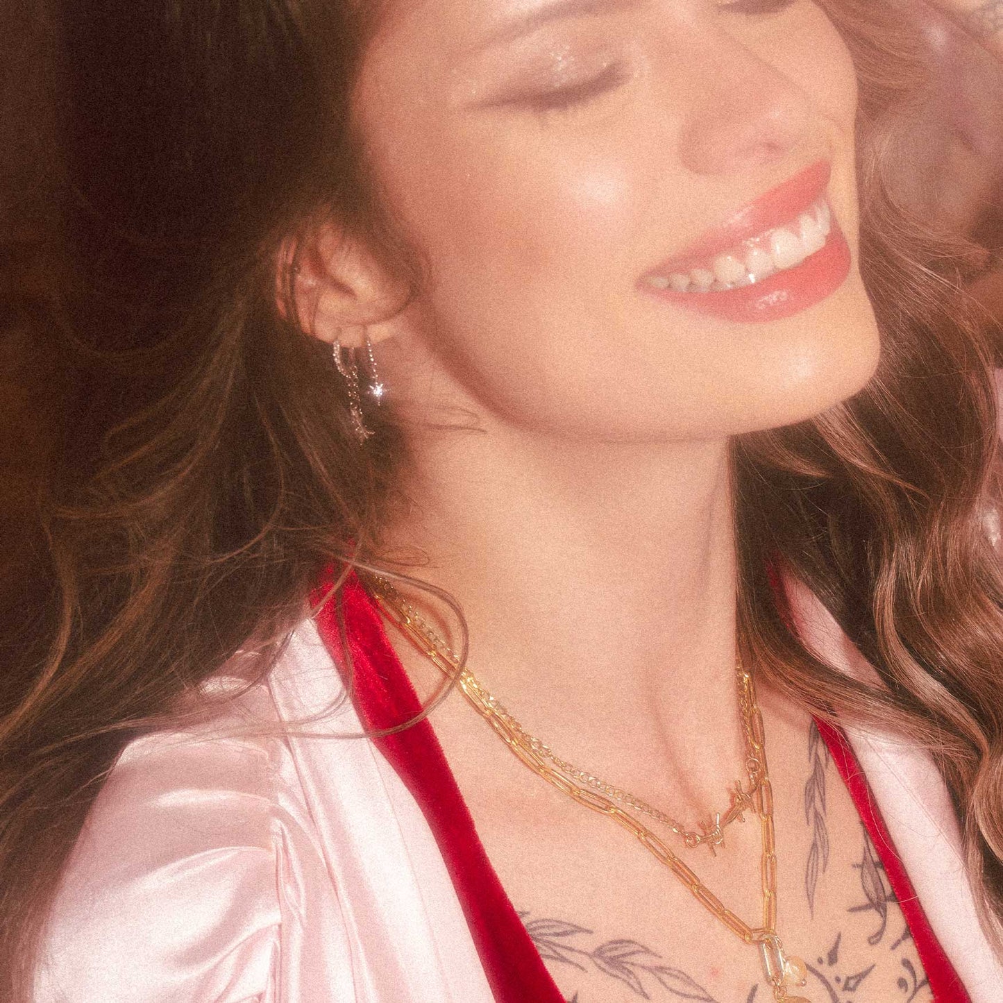 The Signature Chain